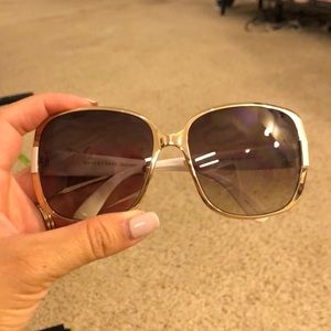 Gold frame Marc Jacobs sunglasses w White on sides